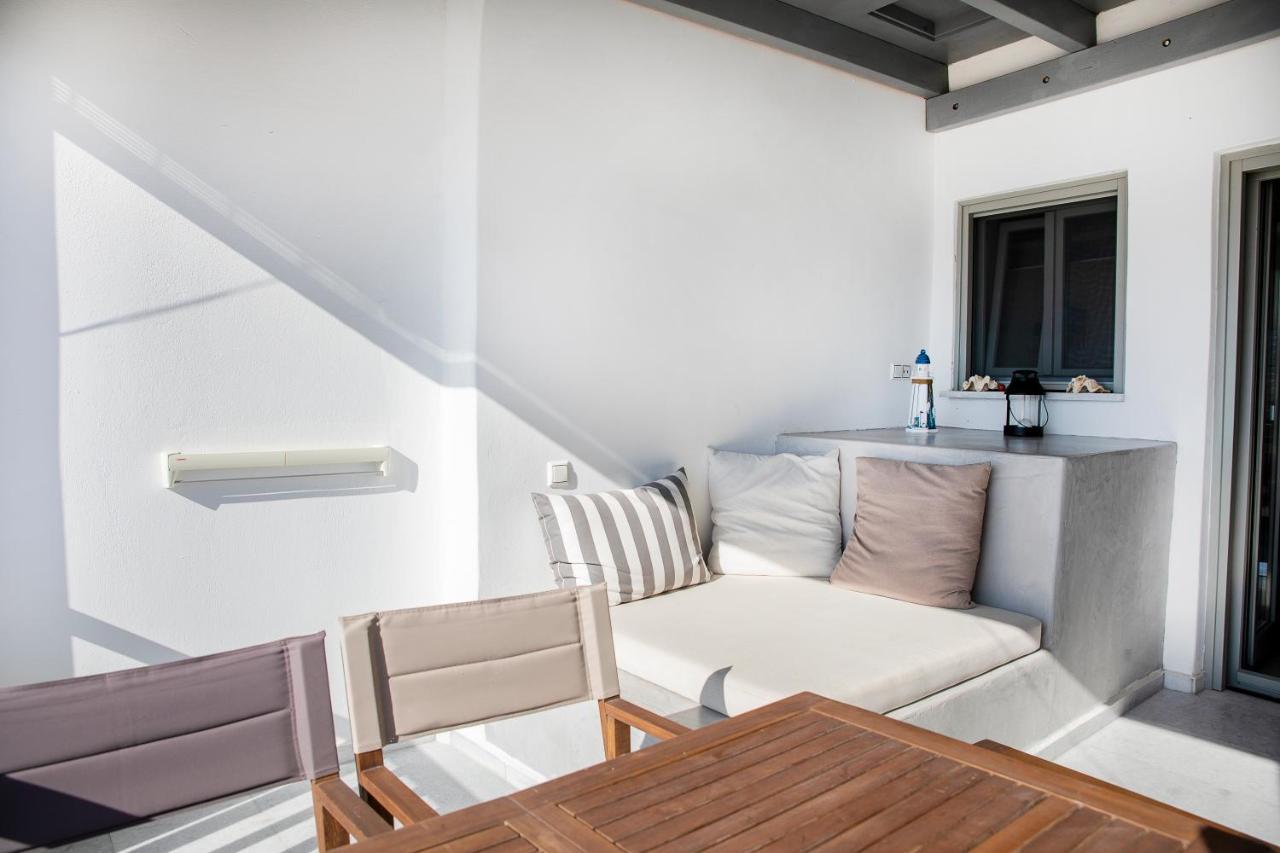 Caper-2 Bedroom Traditional Home With Amazing View Náousa Exterior foto