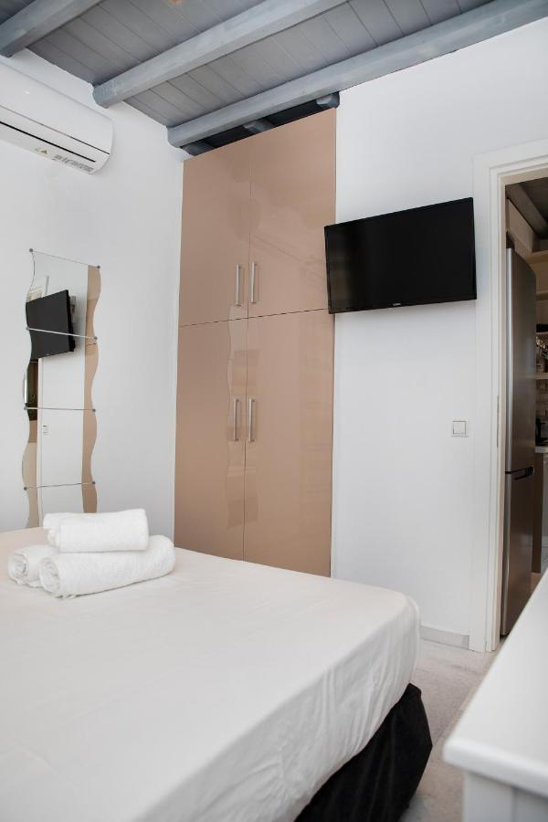 Caper-2 Bedroom Traditional Home With Amazing View Náousa Exterior foto
